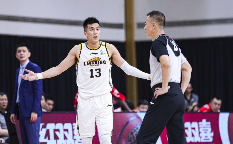 杰伦-布朗23投14中得到30分9板2帽拼到6犯离场今日NBA季中锦标赛，凯尔特人112-122不敌步行者。